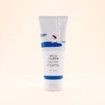 ROUND LAB Birch Juice Moisturizing Cleanser bottle