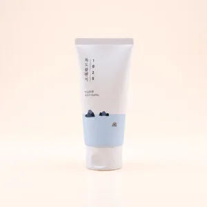 ROUND LAB 1025 Dokdo Cleanser bottle
